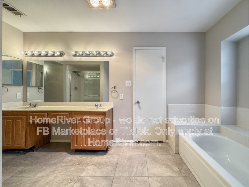 Prime Plano Location property image