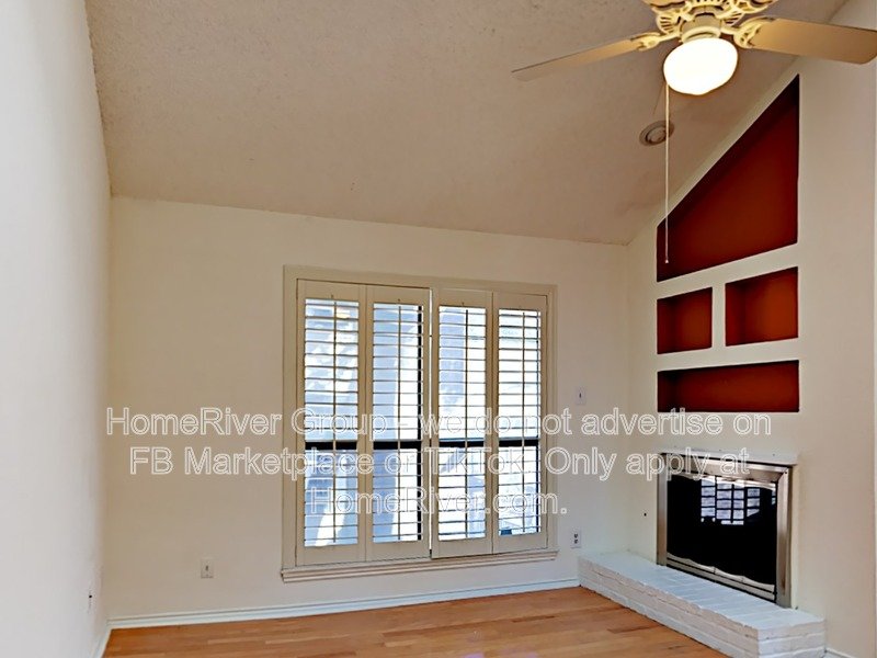 Gorgeous 2nd floor condo near Northpark Mall. property image