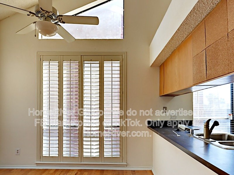 Gorgeous 2nd floor condo near Northpark Mall. property image