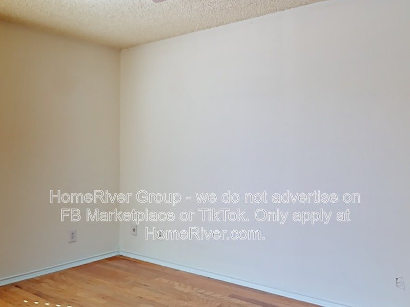 Gorgeous 2nd floor condo near Northpark Mall. property image