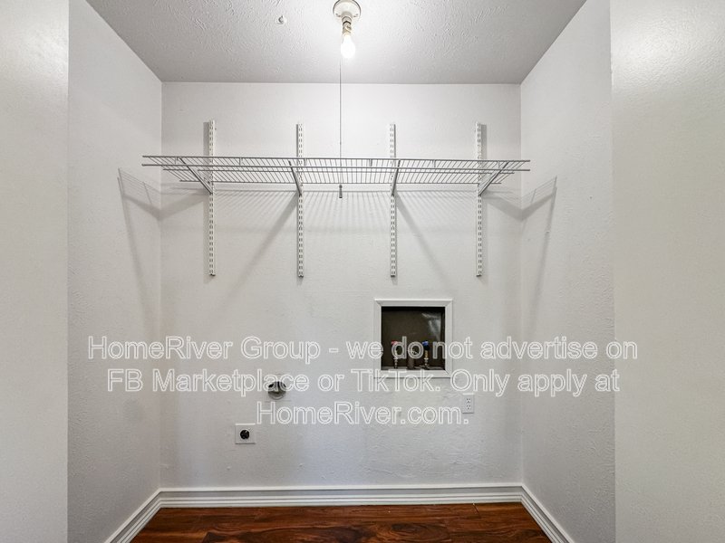 SS APPLIANCES, HARD FLOORS, NEW HVAC, GARLAND ISD property image