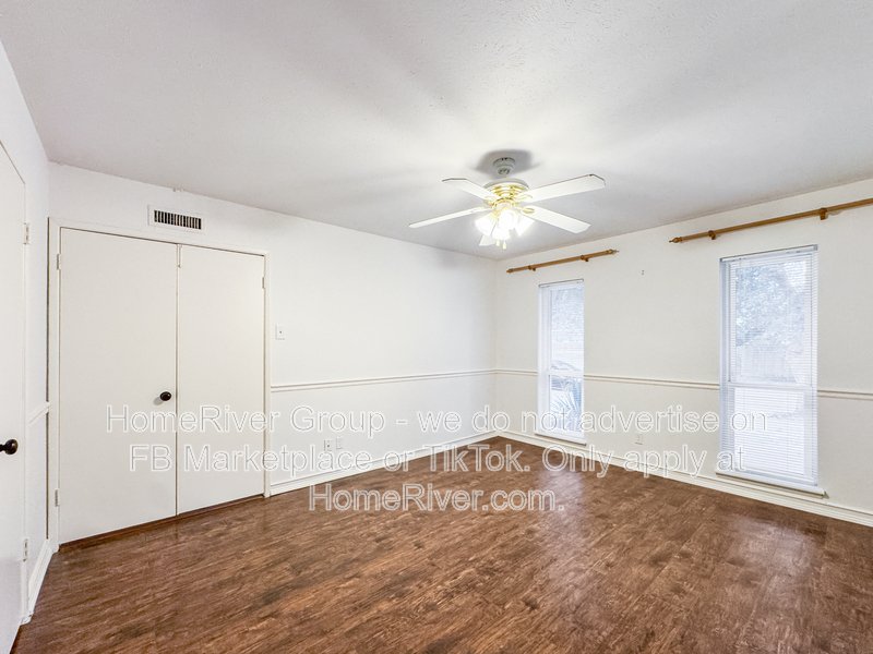 SS APPLIANCES, HARD FLOORS, NEW HVAC, GARLAND ISD property image