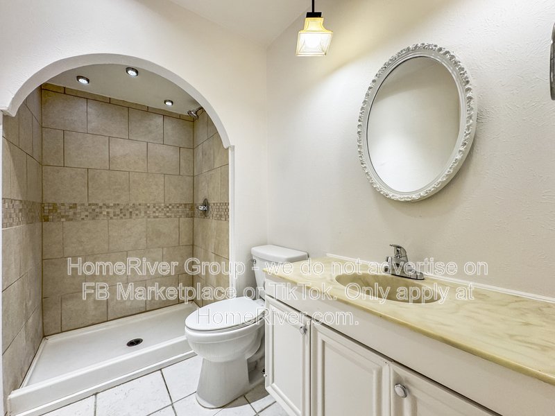 SS APPLIANCES, HARD FLOORS, NEW HVAC, GARLAND ISD property image