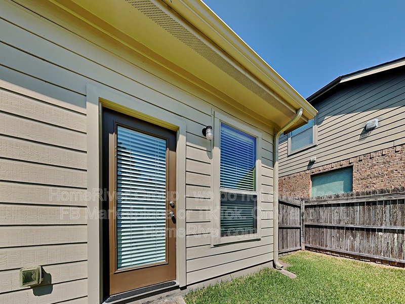 Exemplary Elementary School District - 5 Bed 3.5 Bath property image