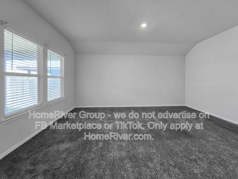 Ideal Blend of Comfort, Style, and Location!! property image