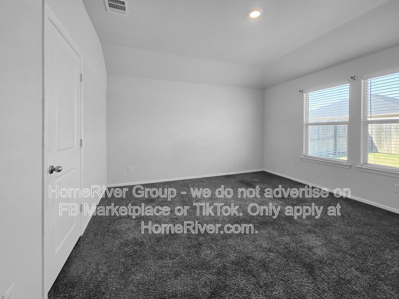 Ideal Blend of Comfort, Style, and Location!! property image
