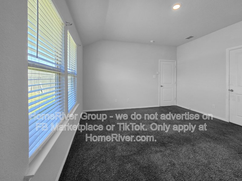 Ideal Blend of Comfort, Style, and Location!! property image