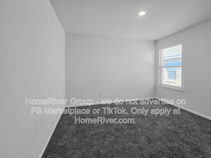 Ideal Blend of Comfort, Style, and Location!! property image