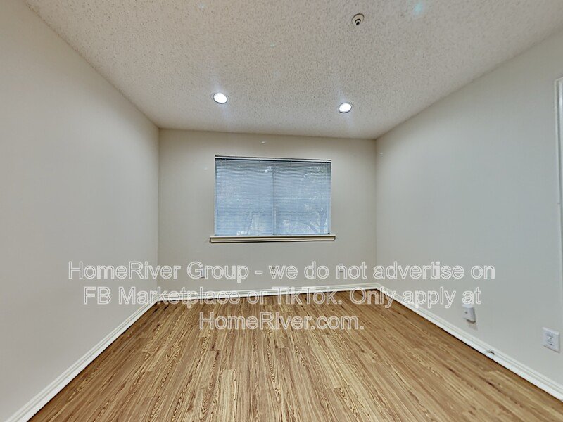 Privacy Fence | Covered Patio | Garage Parking | Dallas ISD property image