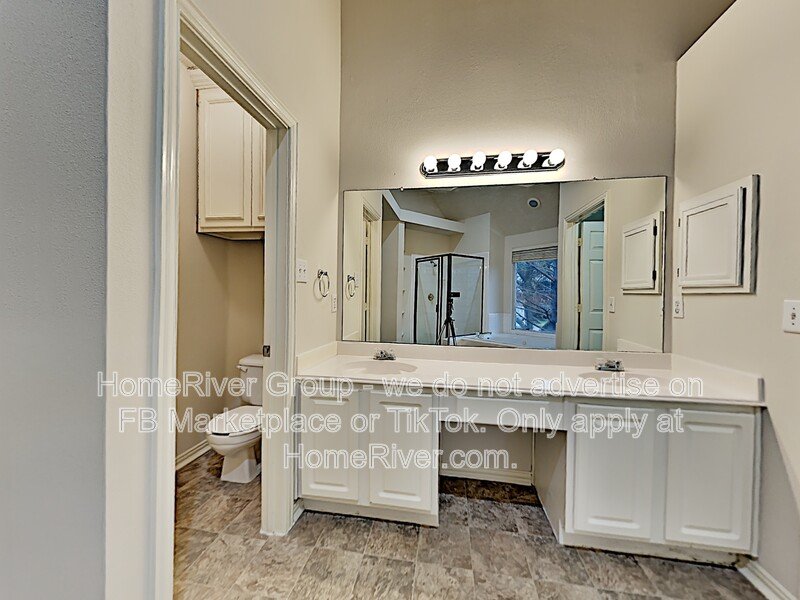 Privacy Fence | Covered Patio | Garage Parking | Dallas ISD property image