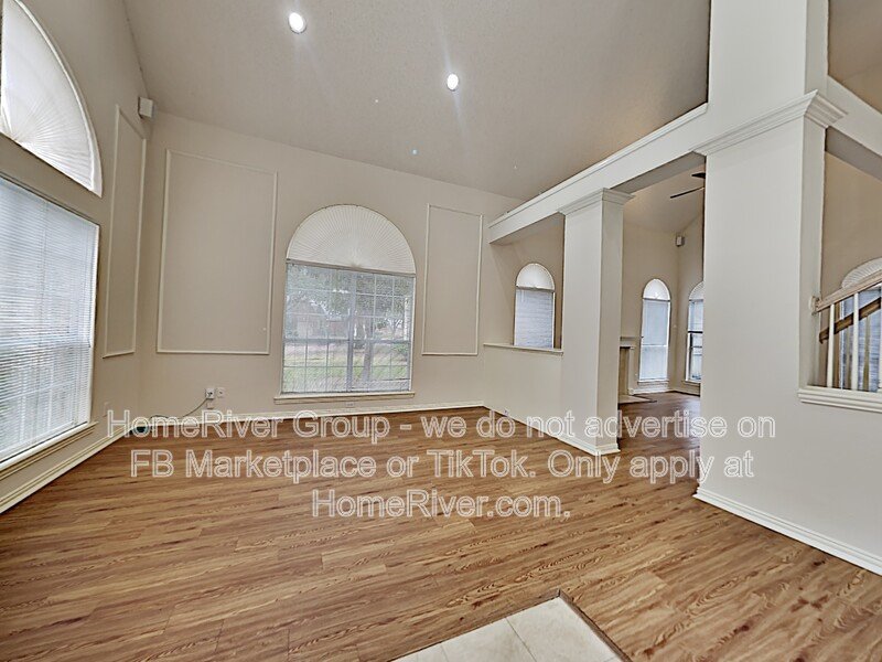 Privacy Fence | Covered Patio | Garage Parking | Dallas ISD property image