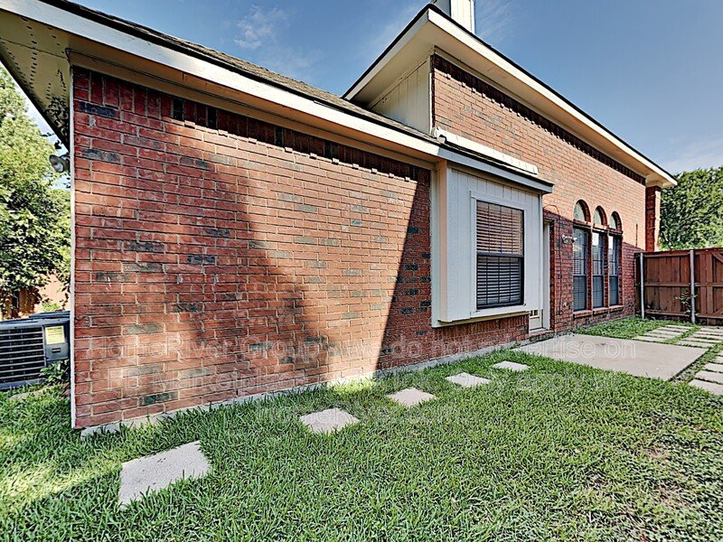 Fenced Yard | Fireplace | Garage Parking | Coppell ISD property image
