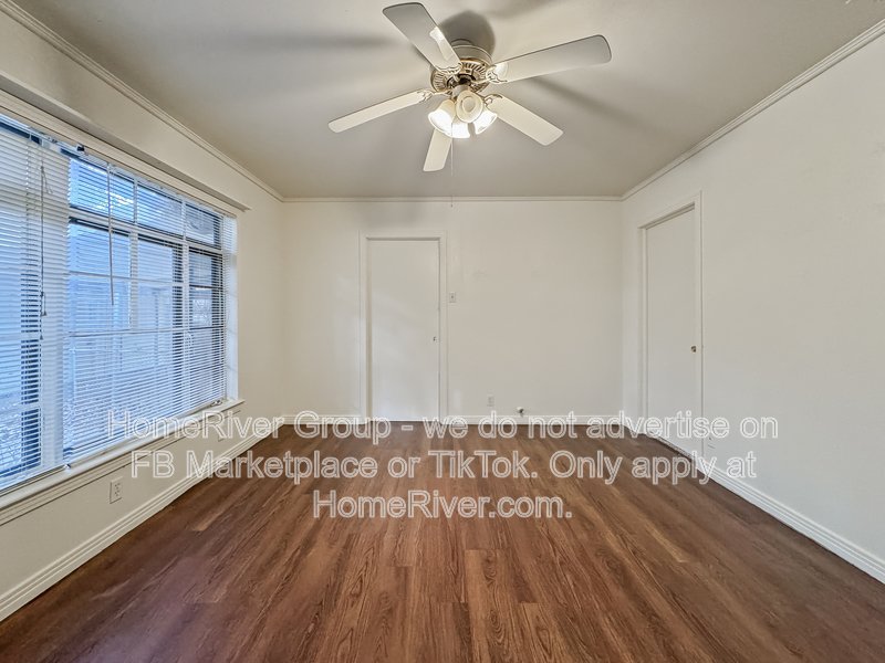 Spacious Yard | Covered Porch | New Paint | Dallas ISD property image