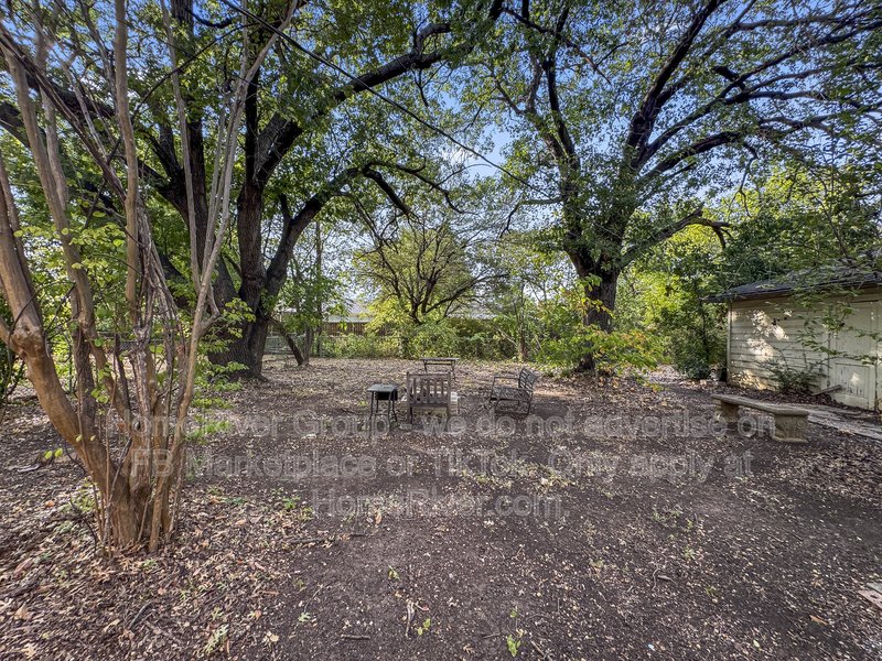 Spacious Yard | Covered Porch | New Paint | Dallas ISD property image