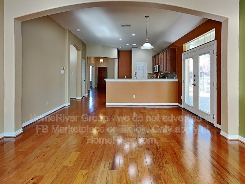 charming 4-bedroom, 2.5-bathroom home in Grand Prairie property image