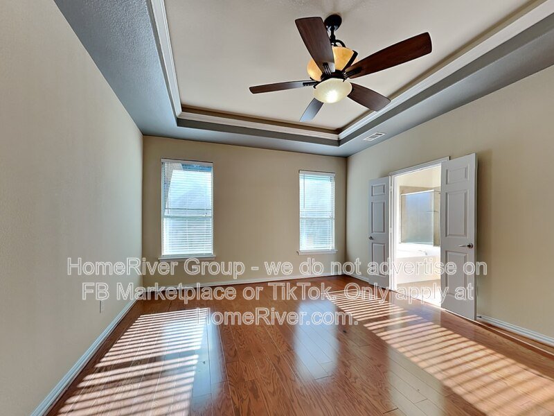 charming 4-bedroom, 2.5-bathroom home in Grand Prairie property image