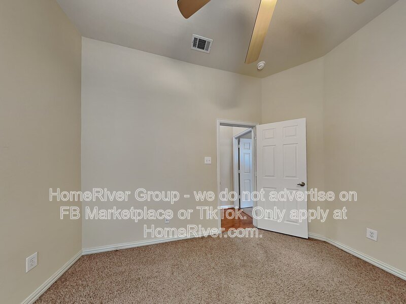 charming 4-bedroom, 2.5-bathroom home in Grand Prairie property image