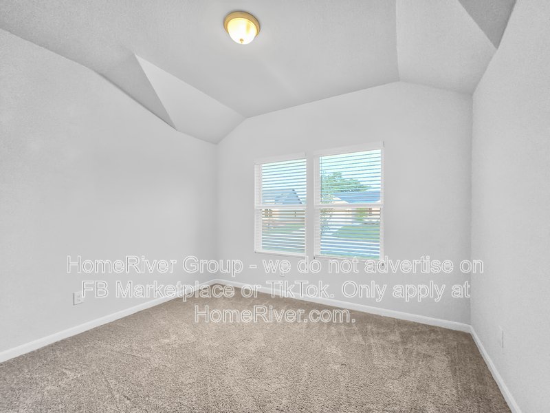 Available Now | Pet Friendly property image
