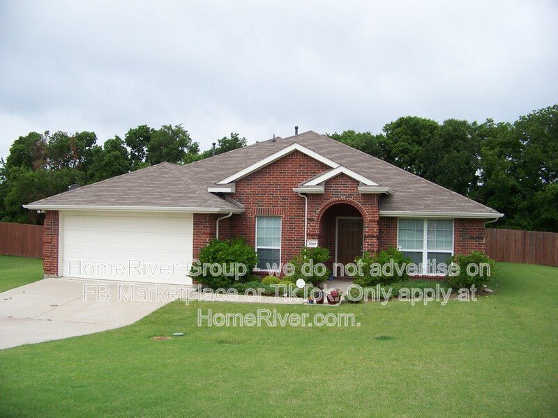New Carpet | Fire Place | Solid Surface Flooring | Rockwall ISD property image