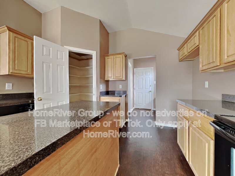 Celina ISD - Oversized backyard - Large Primary Closet property image