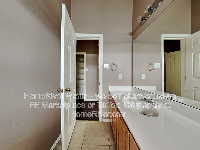Celina ISD - Oversized backyard - Large Primary Closet property image