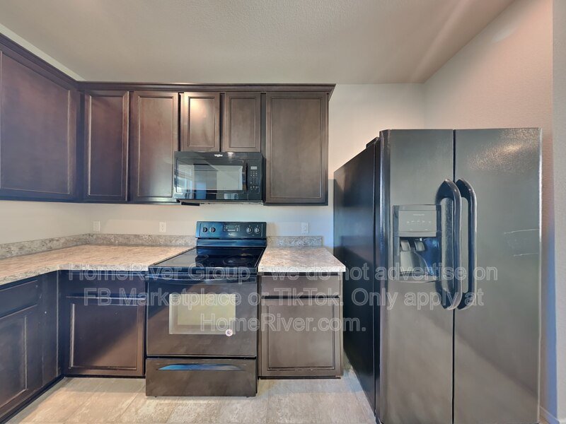 6256 Topsail Dr property image