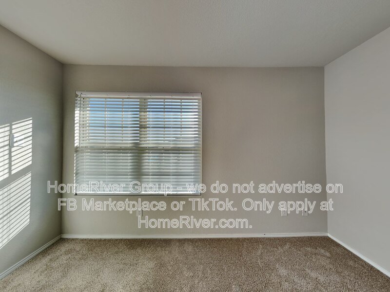 6256 Topsail Dr property image