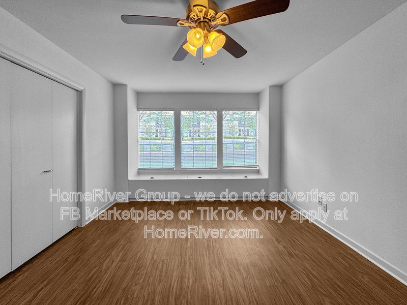 Low-Maintenance Dallas Condo ? Prime Location &amp;amp; Utilities Included! property image