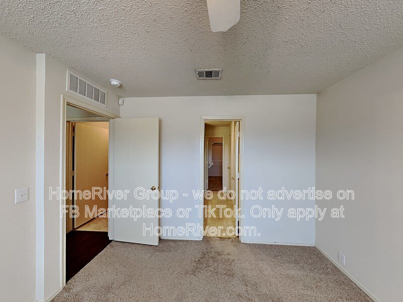 Granite Countertops - Long Covered Porch property image