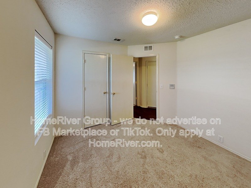 Granite Countertops - Long Covered Porch property image