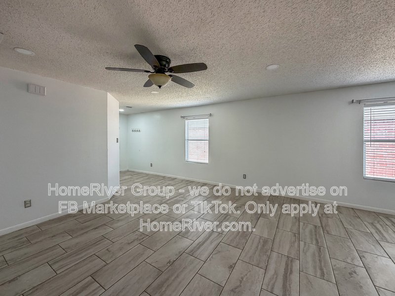 Available Now| Pets Welcome | Cozy Fireplace property image