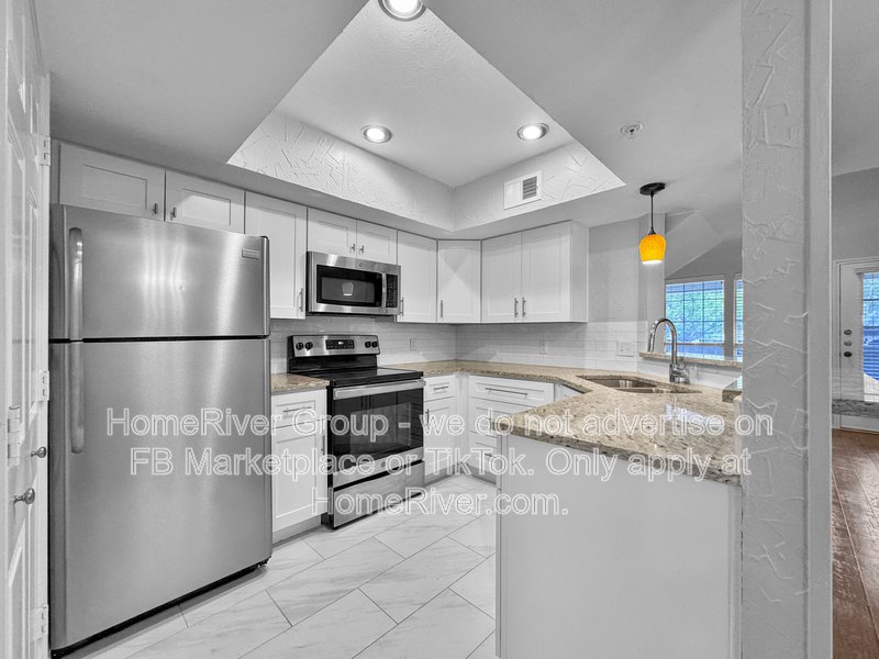 SS Appliances | Covered Parking | Community Pool | Gated property image